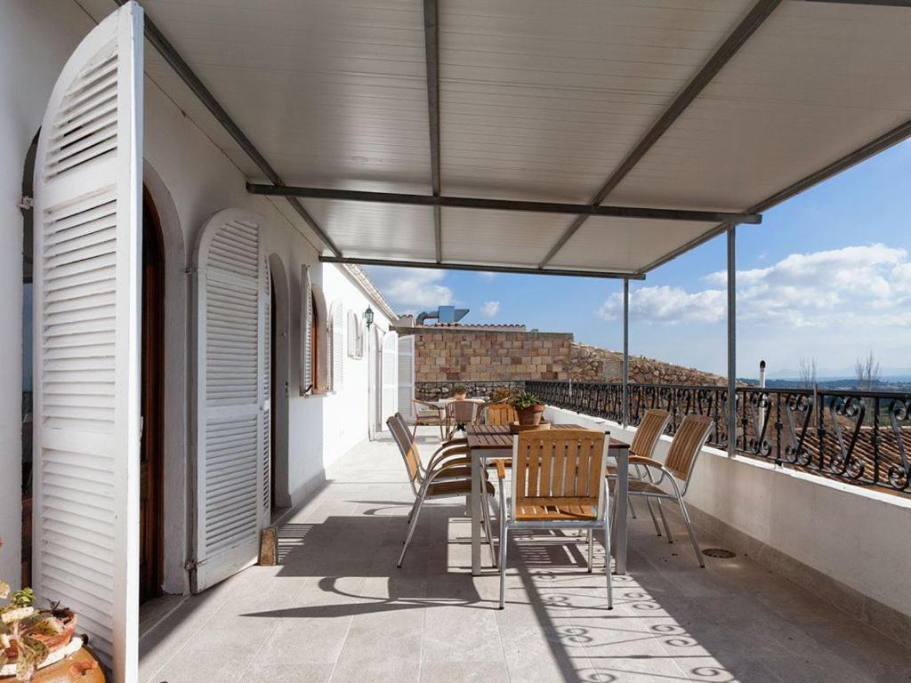 Casa De Riera Con Piscina Comunitaria
