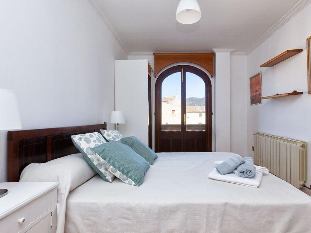 Casa De Riera Con Piscina Comunitaria